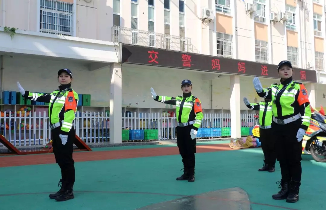 盐城gai上的斜杠男青年,盐城gai网红