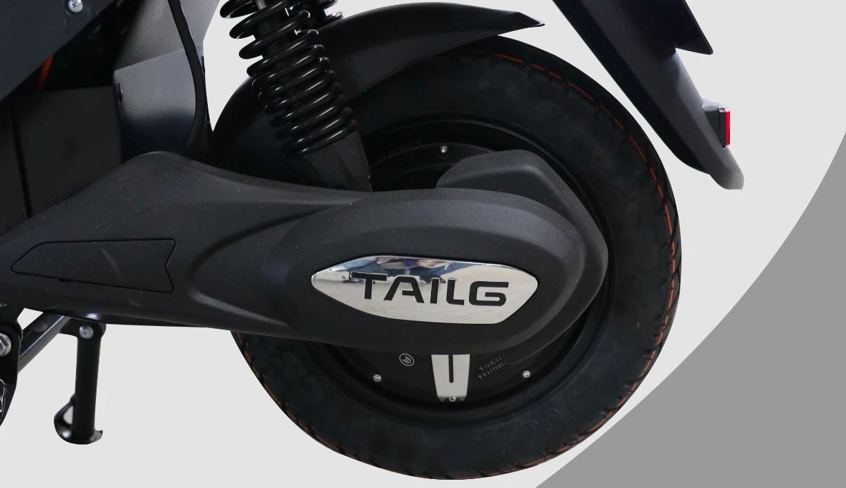 150动力的电摩,动力强劲的小型电摩