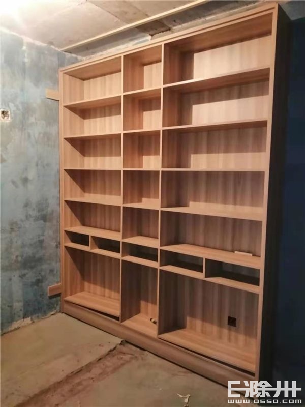 设计师吴子霞，半道出家却深扎设计之海，建筑与设计的满怀相撞