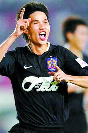 李健华足球履历,恒大功勋退役完整版