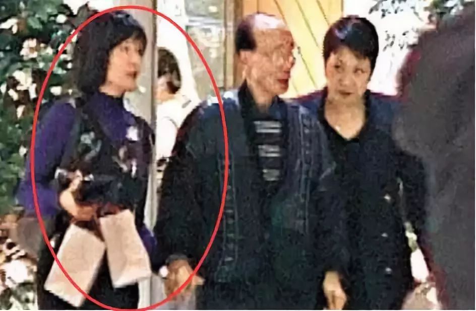 鉴证实录演员信息对比,鉴证实录第二部中谭慧欣的扮演者