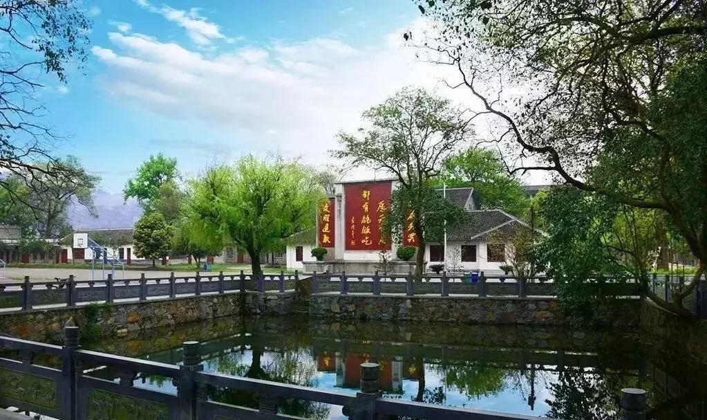 怀邵衡铁路开启三市人民便捷之路,怀邵衡铁路开通能增加多少趟车次