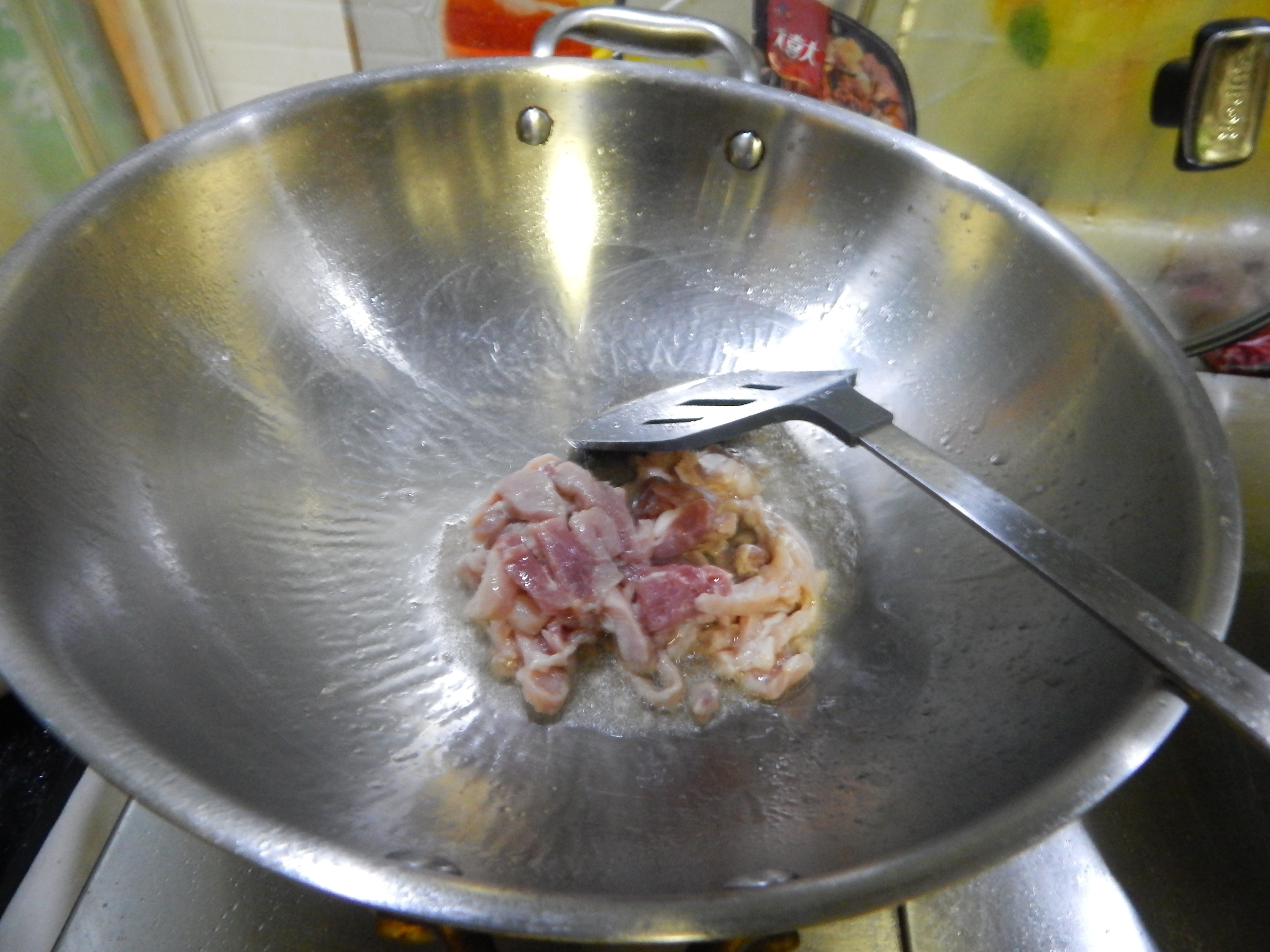 寒冬里吃什么菜好呢,冬天这道菜再贵也要吃补气又补脑