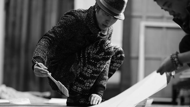 李玉刚跳过河,李玉刚有跳过河吗