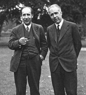 玻尔：丹麦国脚踢进奥运会斩获银牌，跨界当数学家还是菲尔兹主席