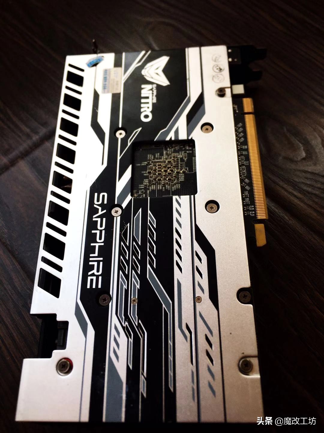 蓝宝石580超白金oc和超白金限量版,蓝宝石5808g超白金和5700差多少