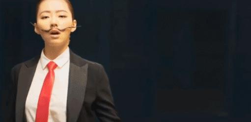 张靓颖世界名画特效,张靓颖mv世界名画获奖分析