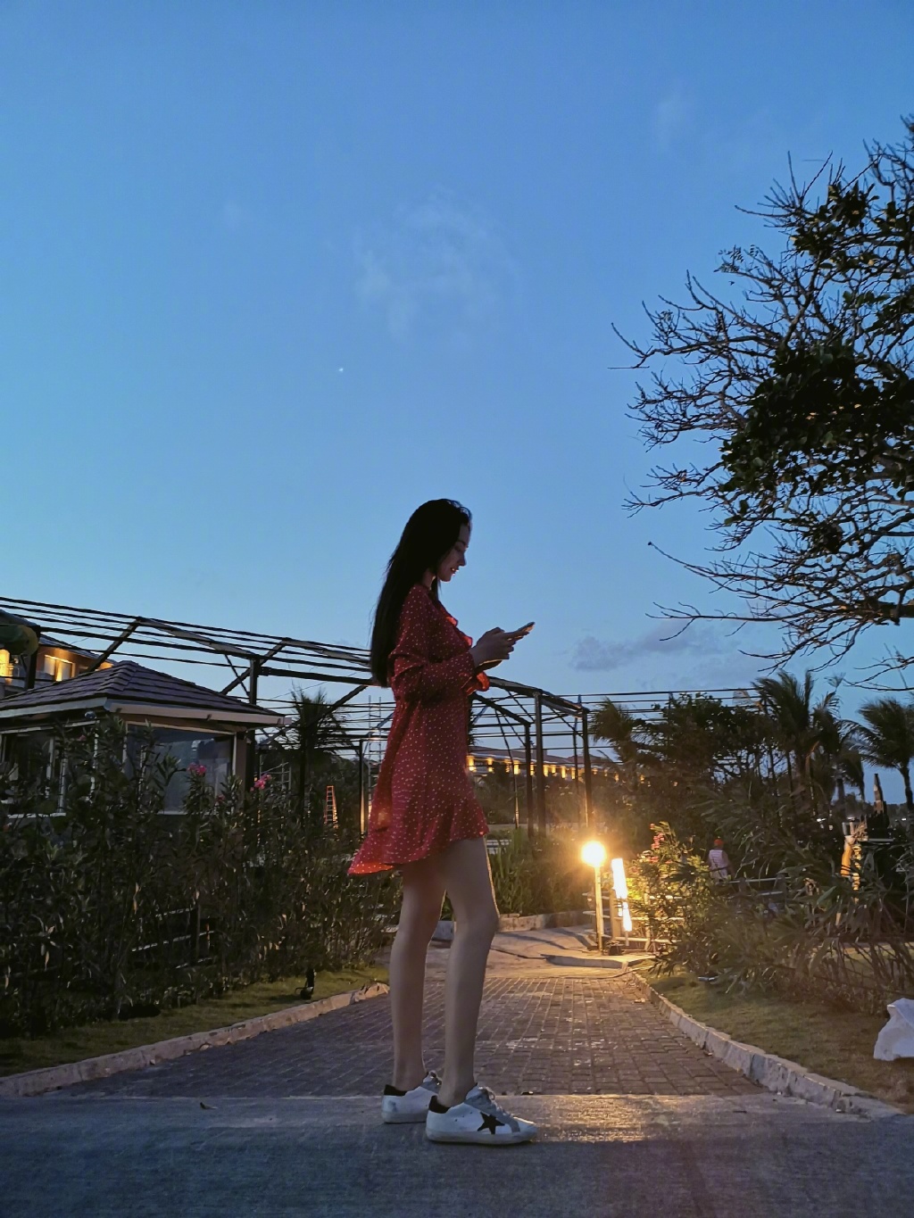 张馨予穿西装的穿搭,张馨予修身西装霸气亮相