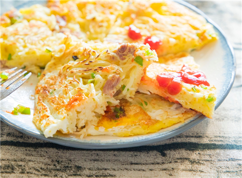 剩面条煎面条的做法,剩面条变身美味早餐饼