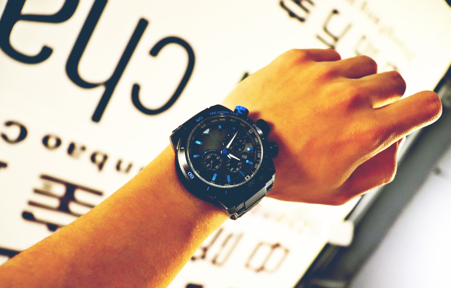 小米轻派光动能手表,小米轻派光动能手表如何调整时间