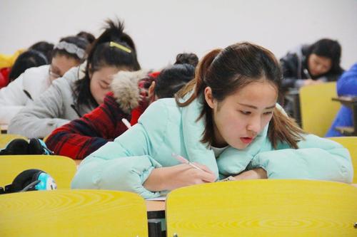 考研二战因数学考砸失败了怎么办,考研二战失败后可以参加校招吗