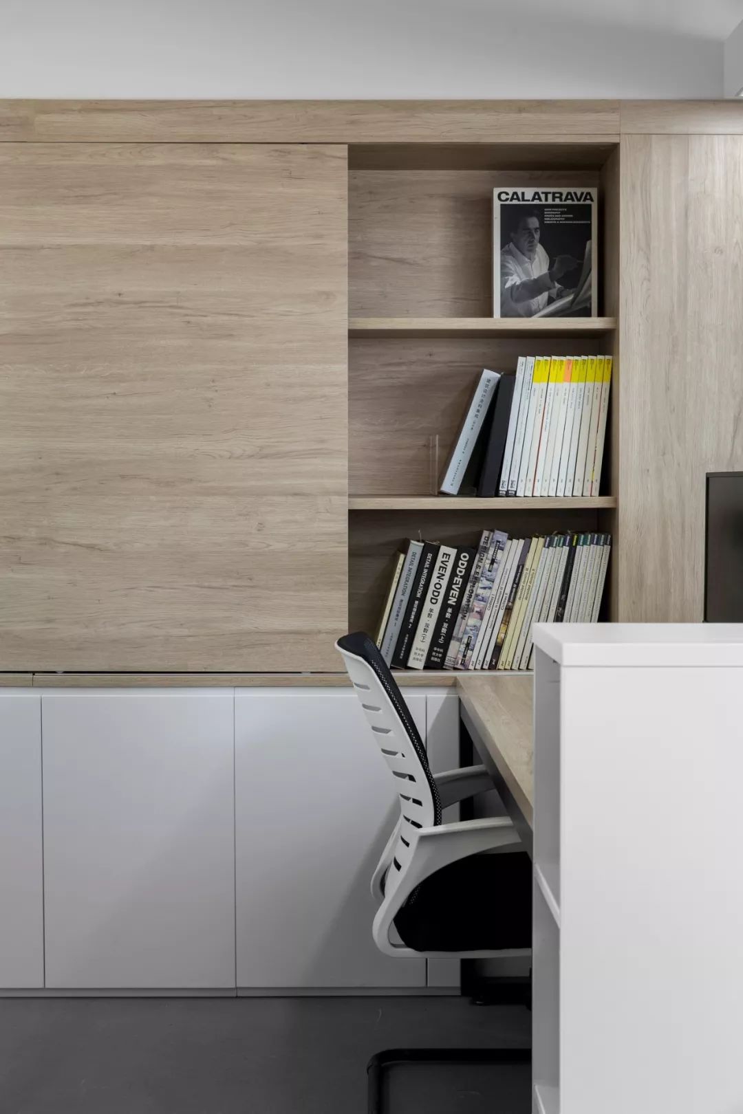 简约开放办公区设计,郑州办公空间设计风格