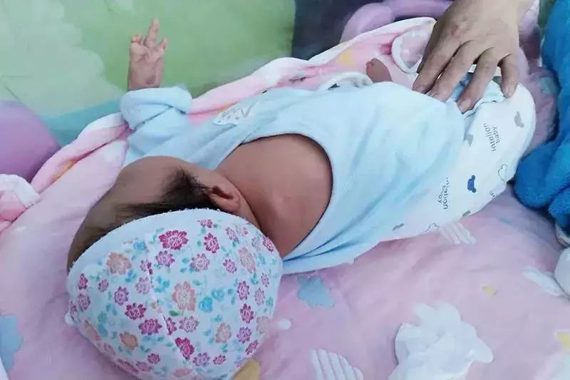 产检显示孩子正常，生下来却是先天残疾!B超彩超，还能不能做了？