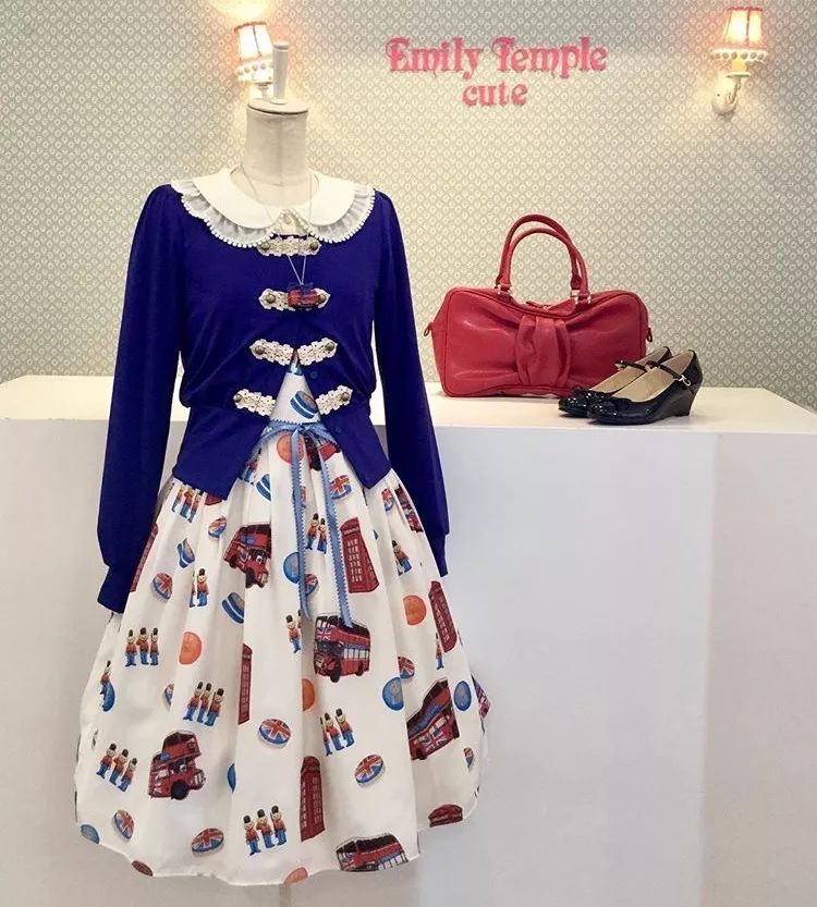 Lo娘最爱的草莓裙！连女神美沙子都疯狂种草