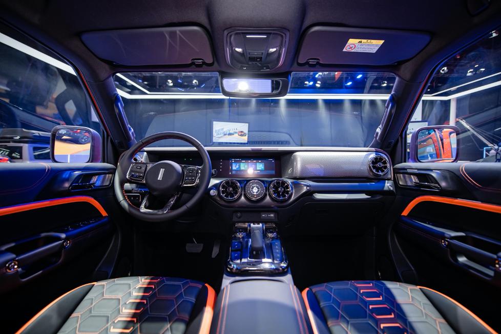 坦克300车身用料解析,2024款坦克300亮点