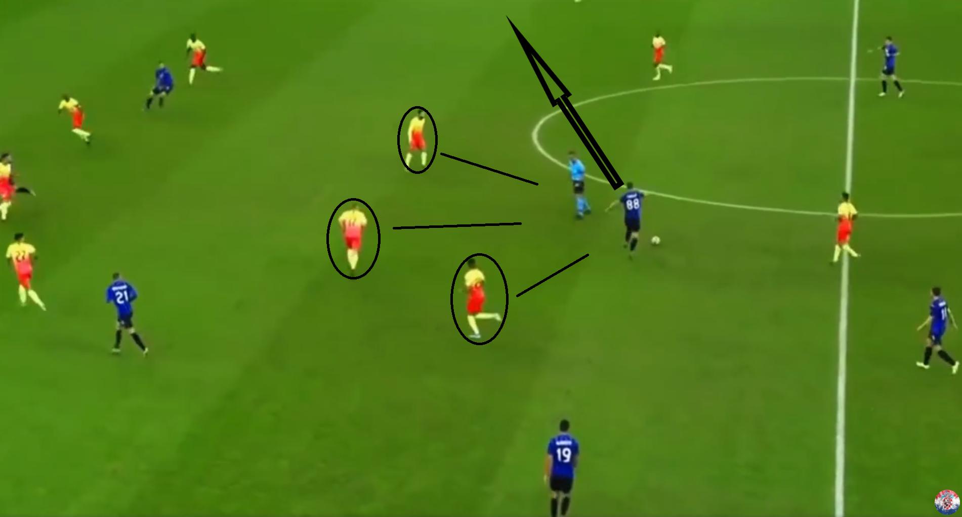 帕萨利奇技术特点,帕萨利奇场上位置