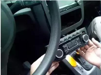 大众速腾空调故障排除方法,2011款速腾空调不制冷维修