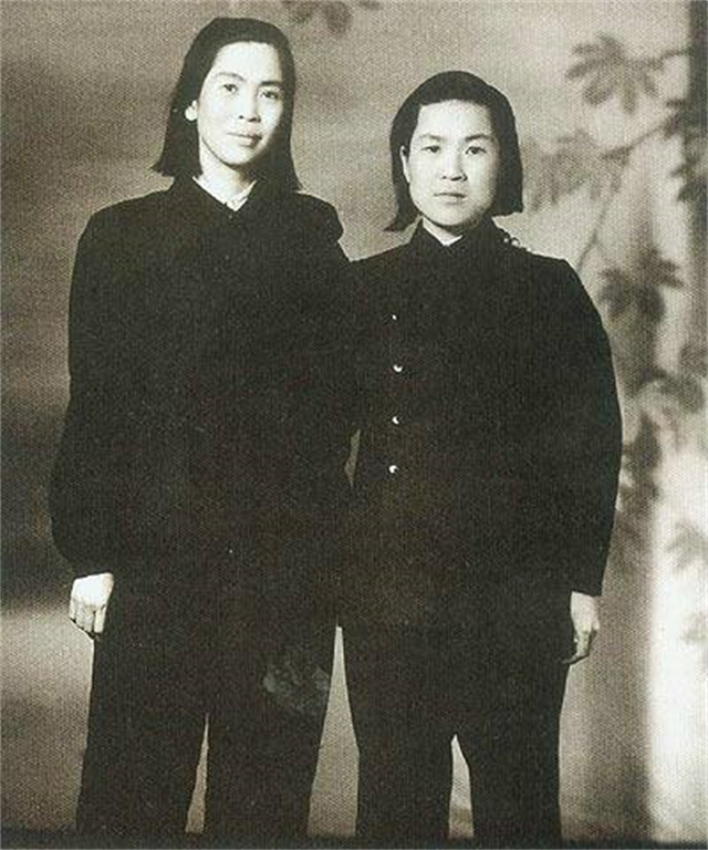 毛主席追悼会拟定亲属名单，长女李敏：少了父亲的亲侄子，贺麓成