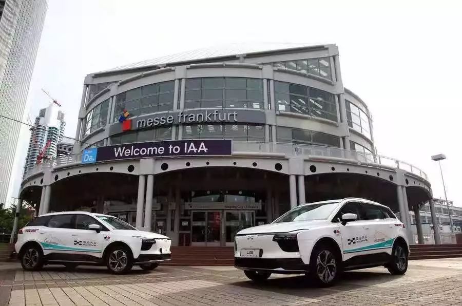 妯法娆т簹澶ч檰7819鍏噷,涓栫晫鍏绗竴杈唖uv