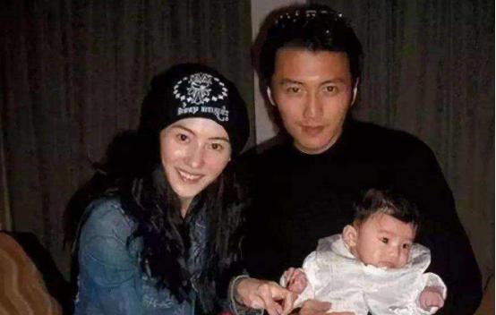 谢霆锋最迷恋王菲的照片,谢霆锋对王菲执迷不悟