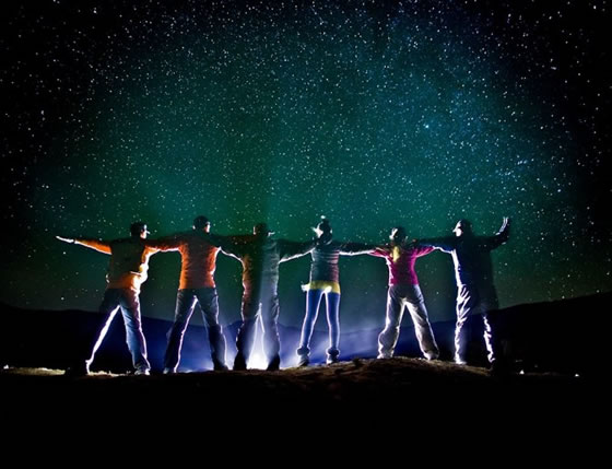 稀奇古怪创意集体照,集体创新创意照