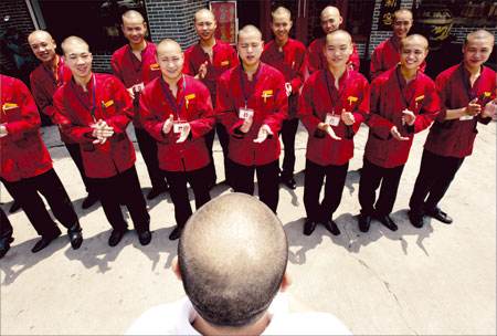 海底捞老鼠门事件全过程,海底捞吃出老鼠事件