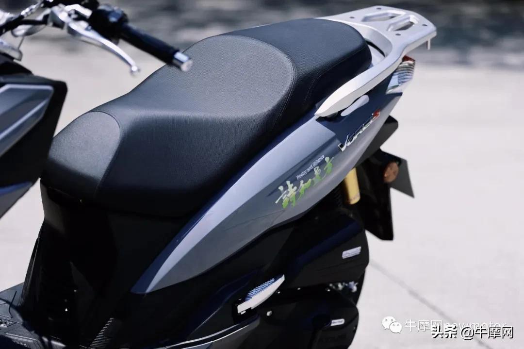 国内首款混合动力踏板｜14990/18990元，大阳发布2.0版本V锐150