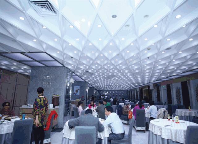 静安香格里拉大酒店午餐,上海静安香格里拉自助午餐价格