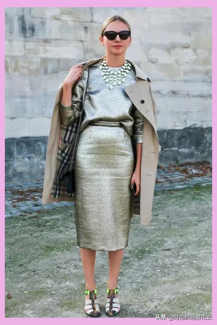 burberry风衣经典老款图片短款,经典不过时的burberry风衣