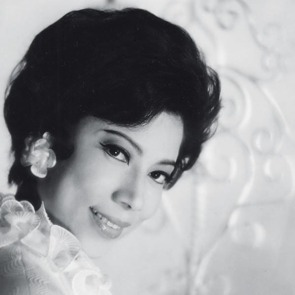 “鬼后”罗兰：凭裘千尺走红，87岁无人敢娶，却被古天乐视为亲人