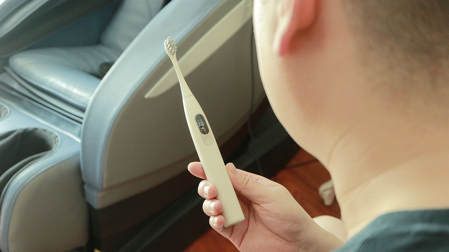 牙刷电动和普通推荐,便宜电动牙刷与贵的电动牙刷测评