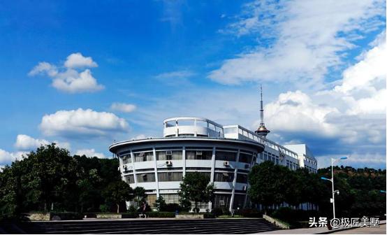 湖南极匠经典案例，湖南工业大学体育馆