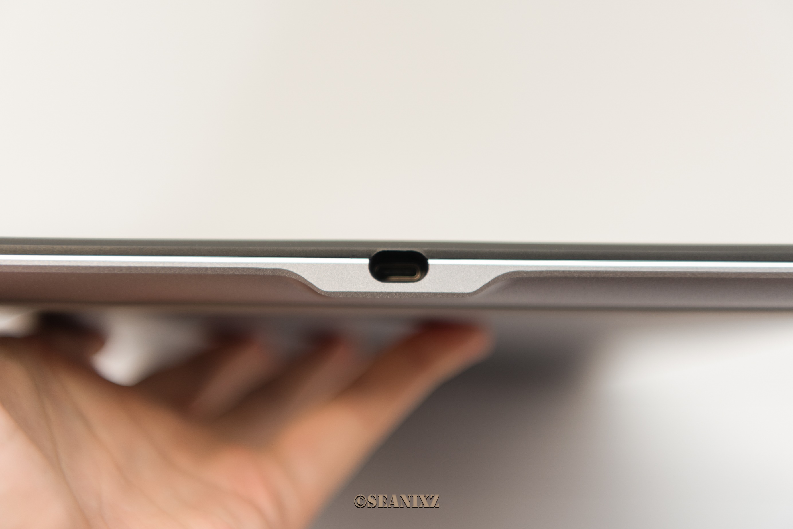 接近真实的纸笔绘画：绘王（HUION）KamvasPro16手绘屏使用体验