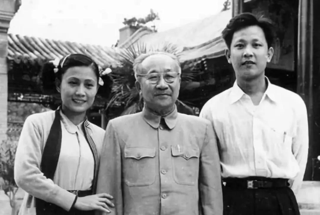 妻子精神异常丈夫不离不弃电视剧,妻子突发精神分裂症