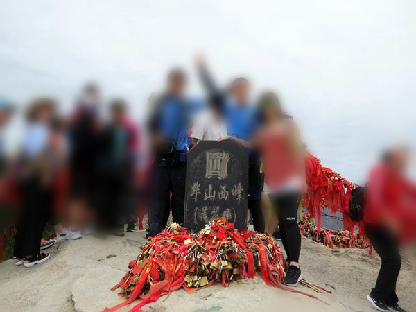 西岳华山五峰风景,华山一日游西安出发路线推荐