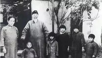 齐白石87岁画的虾背后的故事,齐白石画的虾真的图片及简介