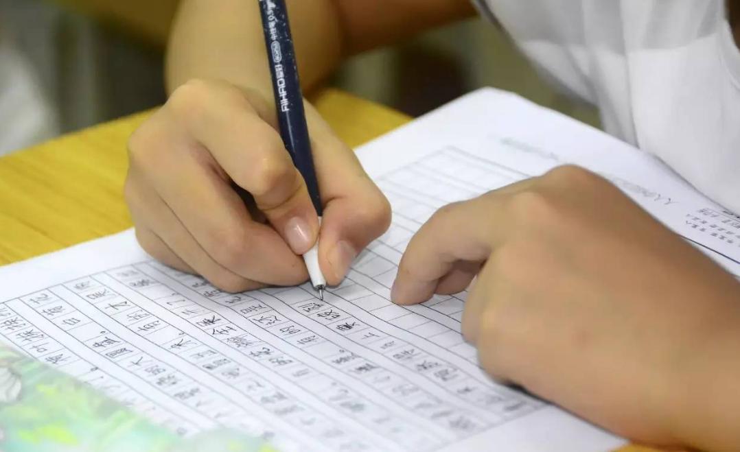 数字8封口还是不封,数字8的正确写法要不要封口