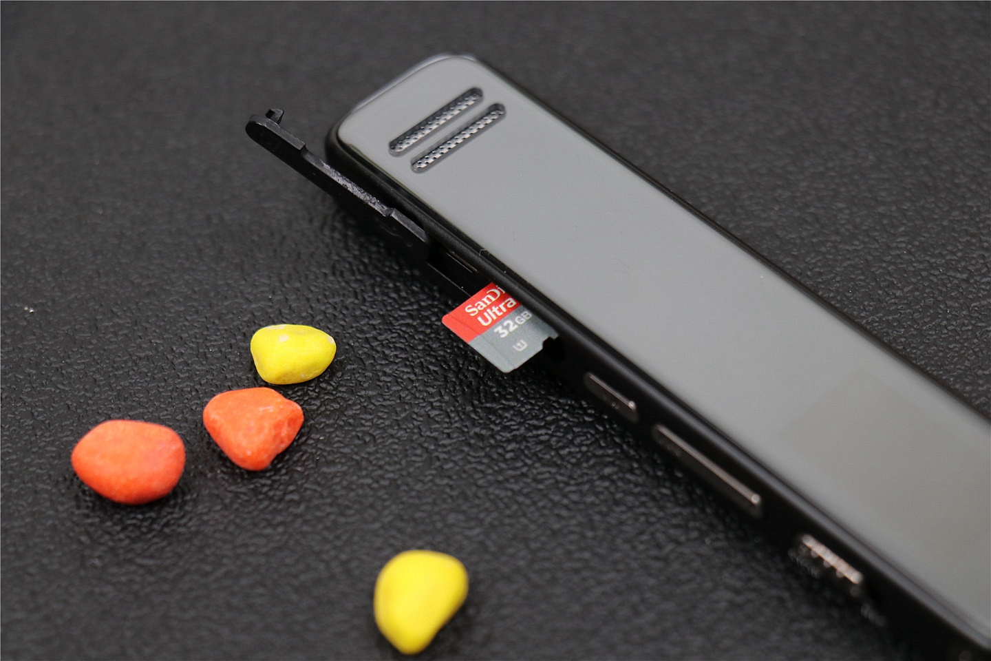 爱国者r6688录音笔使用图解,爱国者r6611录音笔使用说明