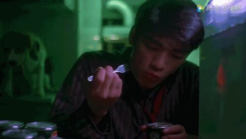 金城武20岁到47岁颜值,金城武20岁最帅的照片图文