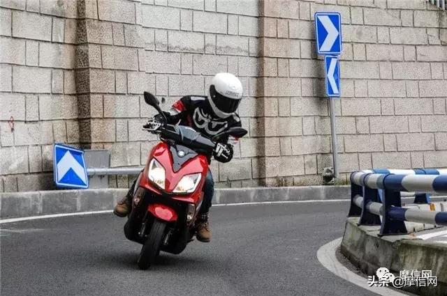 济南铃木uy125性价比怎么样,济南铃木uy125买什么色好