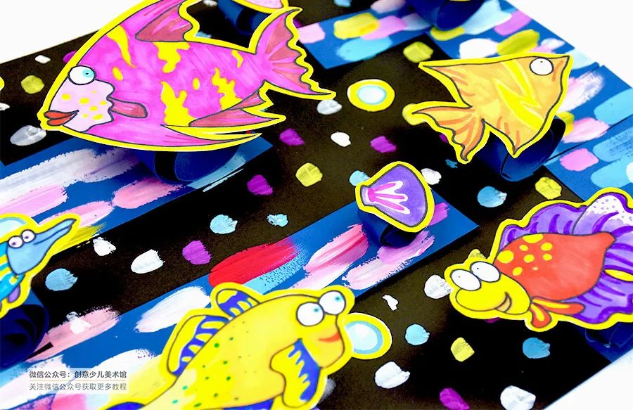 儿童画各种颜色的鱼,三角形鱼儿儿童画