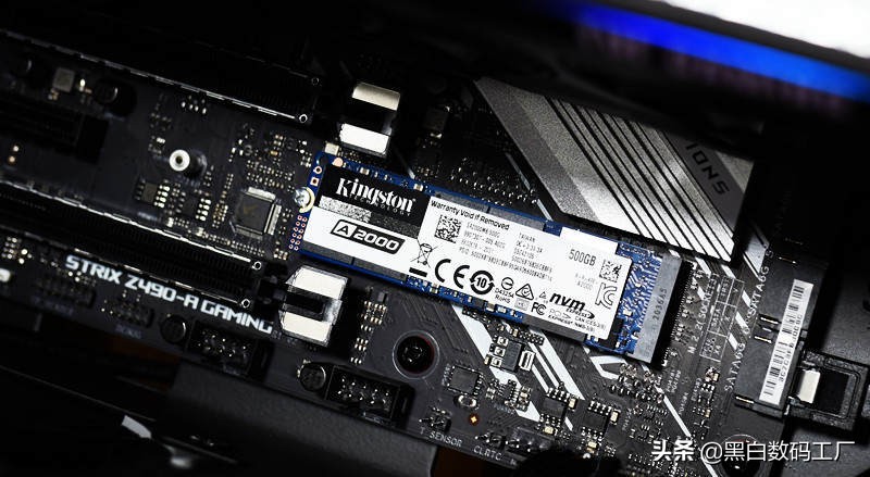 金士顿雷电3600内存是什么颗粒,金士顿雷电2400内存颗粒