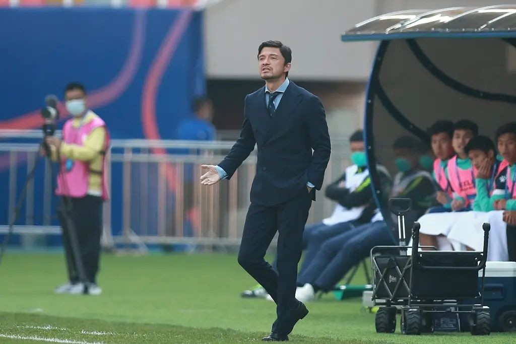 中超大连足球谢晖最新消息,足球谢晖酒后吐真言视频