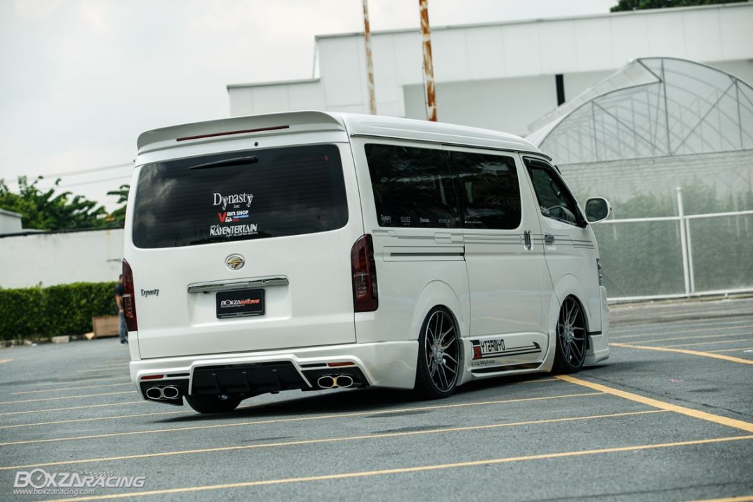 面包车能改装新能源吗,丰田海狮面包车6座最新款