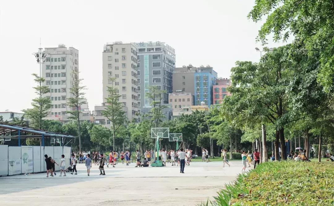 鍥烘垗杩欓噷鍝噷鏈夊ソ鐜╃殑,鍥烘垗鐮佸ご杩欓噷娴蜂笂鏄粈涔堟ˉ