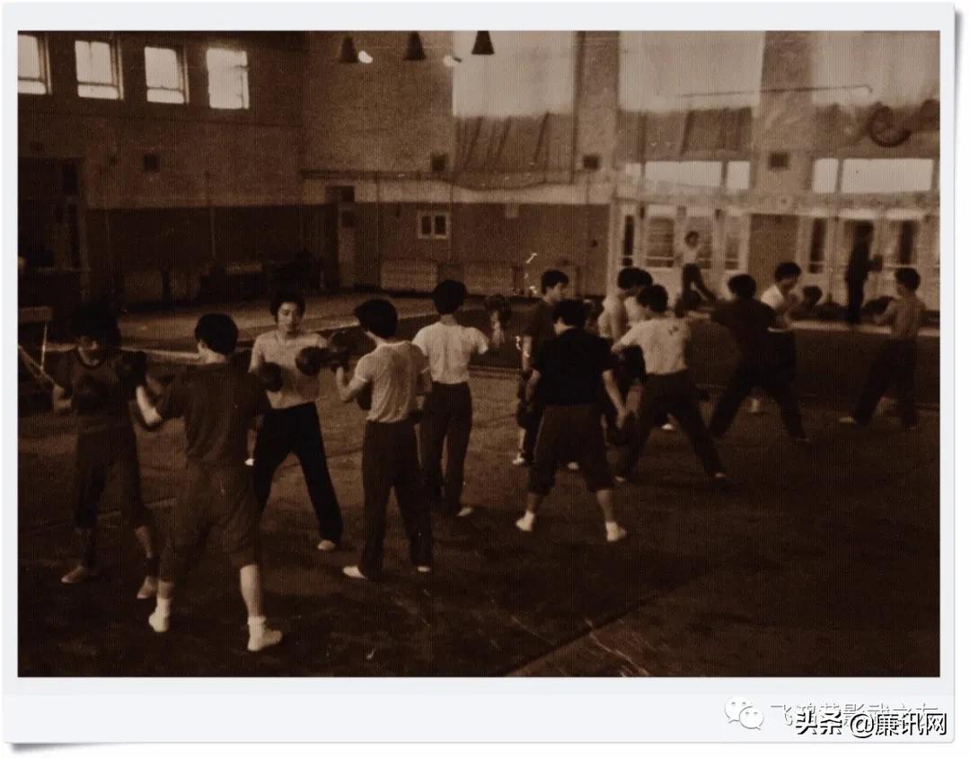 吴教练用英语怎么说,吴教练讲武术视频