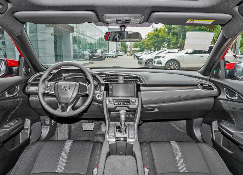 15万想换家用suv这几款真香,20万预算选轿车这三台车值得关注