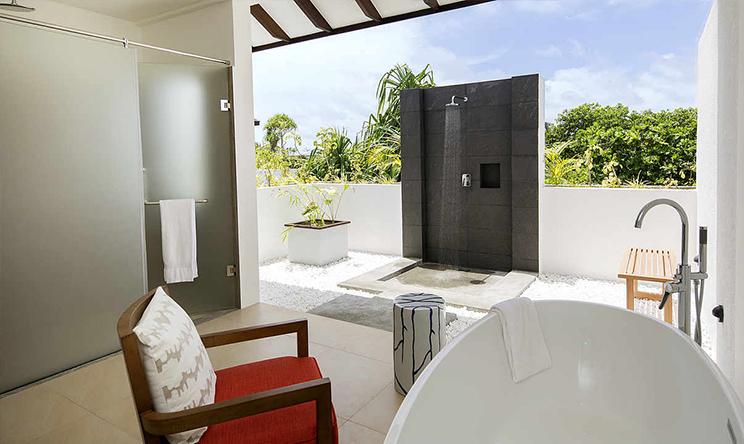 马代努努岛,马代鲁滨逊