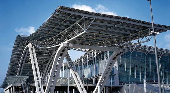 钢结构建筑和钢结构工程的区别,钢结构抗震对结构设计要求