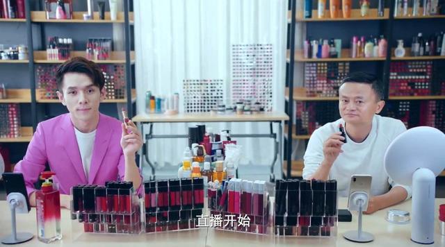 口红一哥李佳琦的经济效益,口红一哥李佳琦卖口红视频